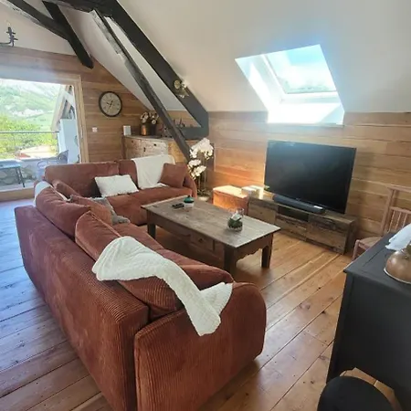 Charme Rustique Et Moderne Entre Alpes & Provence بيت للعطل