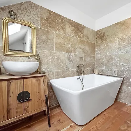 Charme Rustique Et Moderne Entre Alpes & Provence * Venterol (Alpes-de-Haute-Provence)