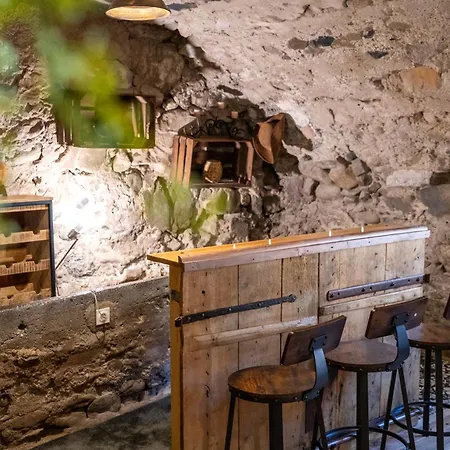 Nyaraló Demeure D'exception Au Coeur Des Alpes Du Sud Venterol