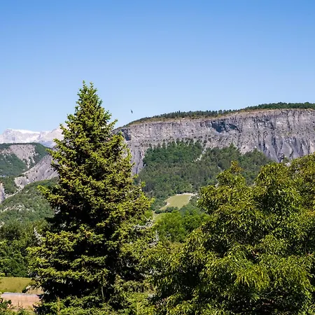Demeure D'exception Au Coeur Des Alpes Du Sud Nyaraló Venterol