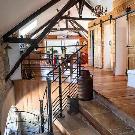 Demeure D'exception Au Coeur Des Alpes Du Sud Nyaraló Venterol