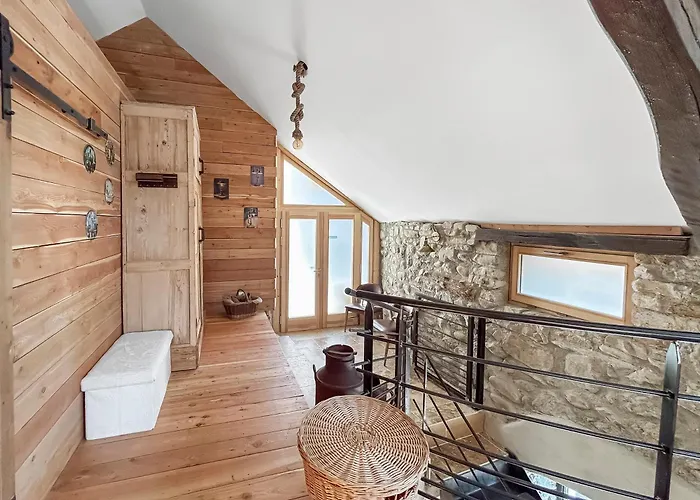 펜션 Charme Rustique Et Moderne Entre Alpes & Provence