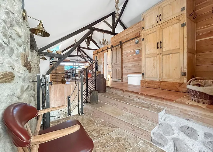 펜션 Charme Rustique Et Moderne Entre Alpes & Provence