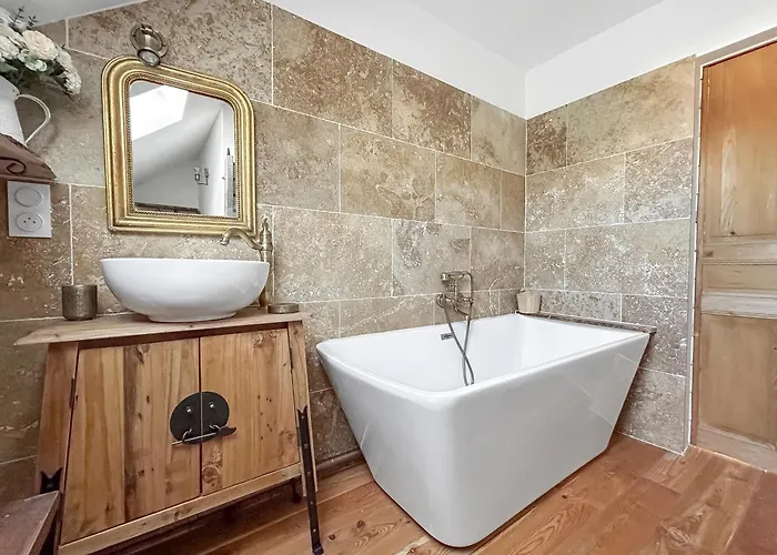 Charme Rustique Et Moderne Entre Alpes & Provence * Venterol (Alpes-de-Haute-Provence)